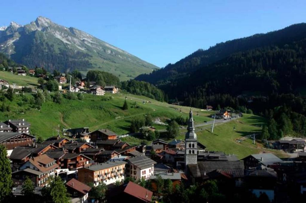 Hotel Les Airelles La Clusaz Esterno foto